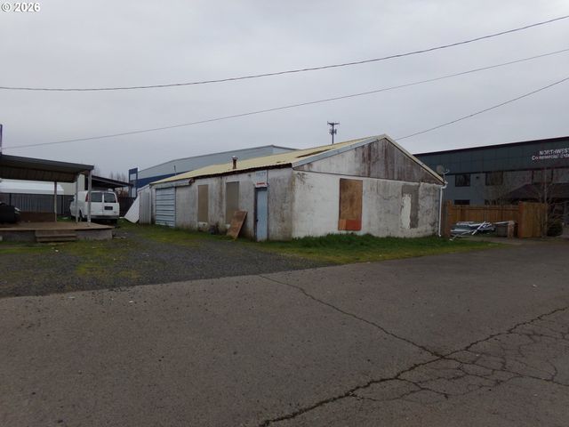 3113 Ne SCHMIDT Ln, Hubbard, OR 97032