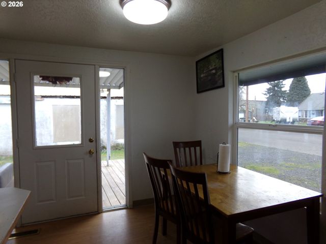 3113 Ne SCHMIDT Ln, Hubbard, OR 97032