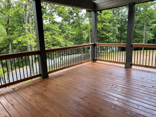42 Robins Nest Way, Young Harris, GA 30582