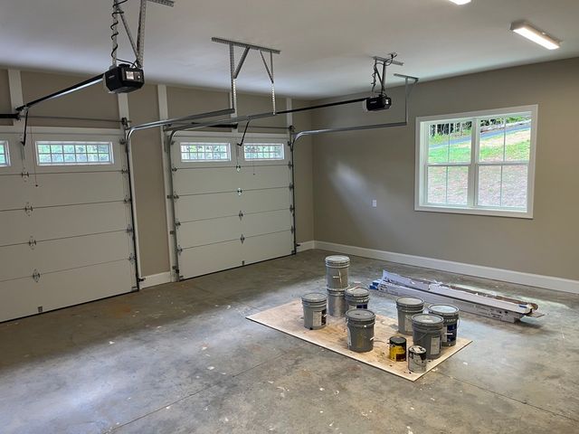 42 Robins Nest Way, Young Harris, GA 30582