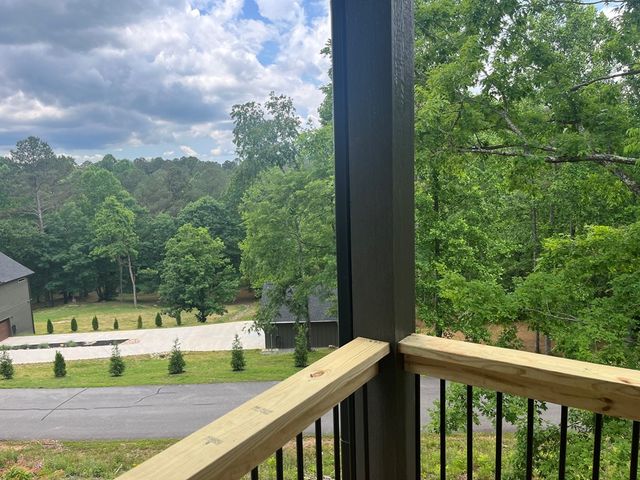 42 Robins Nest Way, Young Harris, GA 30582