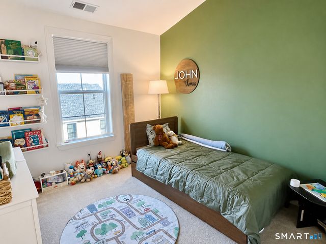 14 East Cross Trail 14, Danbury, CT 06810