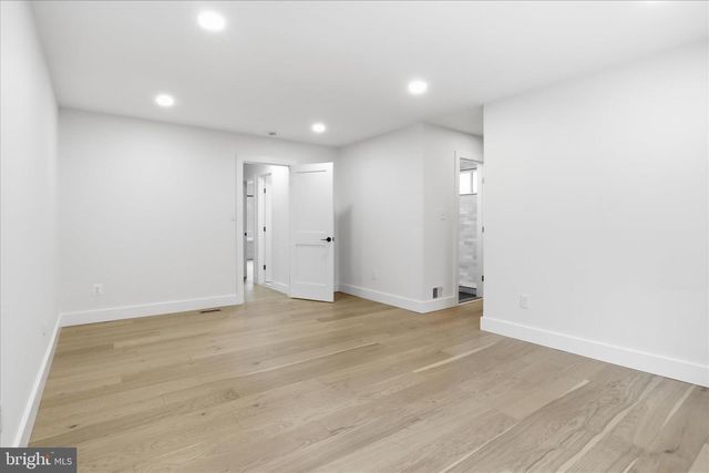 4000 N RICHMOND ST, Arlington, VA 22207