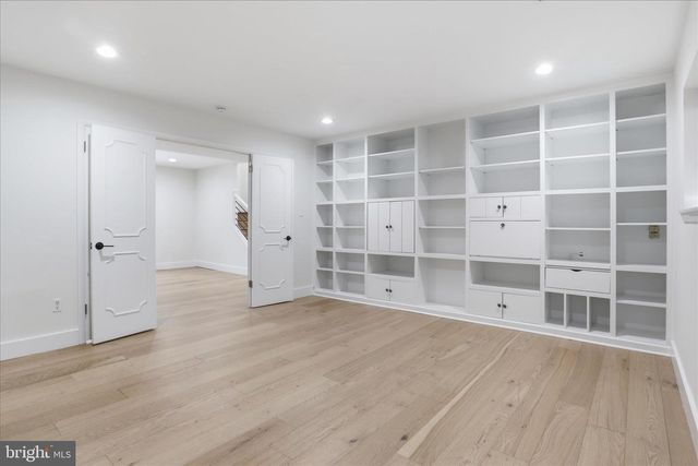 4000 N RICHMOND ST, Arlington, VA 22207