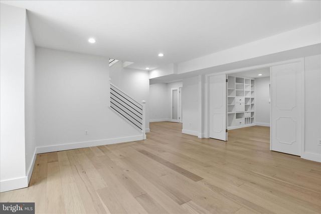 4000 N RICHMOND ST, Arlington, VA 22207