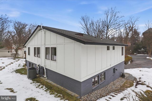 4000 N RICHMOND ST, Arlington, VA 22207