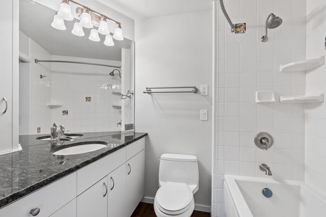 9020 N Country Homes Blvd, Spokane, WA 99218