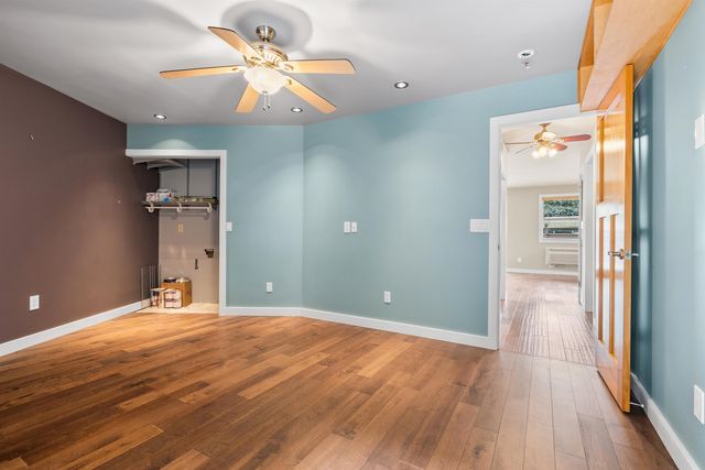 9020 N Country Homes Blvd, Spokane, WA 99218