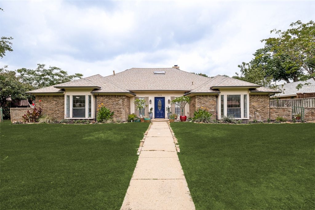3329 Whiffletree Drive, Plano, TX 75023