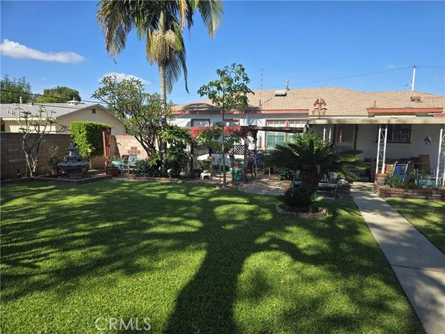 422 S Virginia, Azusa, CA 91702