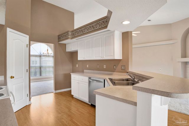 2012 Horton Dr, Pensacola, FL 32507