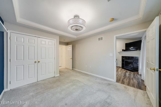 9314 Pine Lake Dr, UNIT 201, Louisville, KY 40220