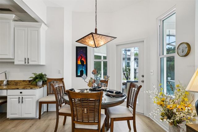 660 BAY LAUREL COURT NE, St Petersburg, FL 33703