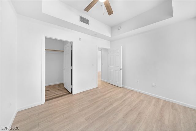 15 East Agate Avenue 202, Las Vegas, NV 89123