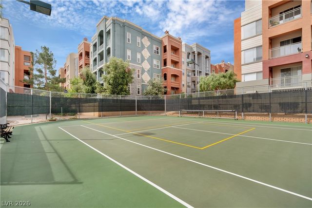 15 East Agate Avenue 202, Las Vegas, NV 89123