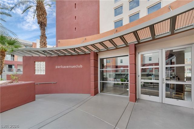 15 East Agate Avenue 202, Las Vegas, NV 89123