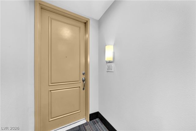 15 East Agate Avenue 202, Las Vegas, NV 89123