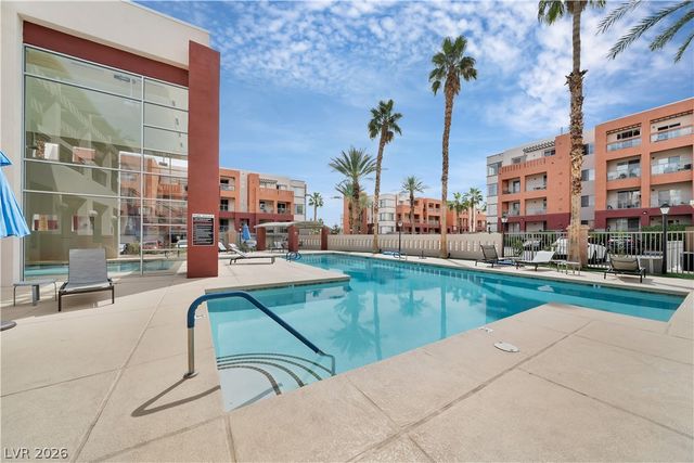 15 East Agate Avenue 202, Las Vegas, NV 89123