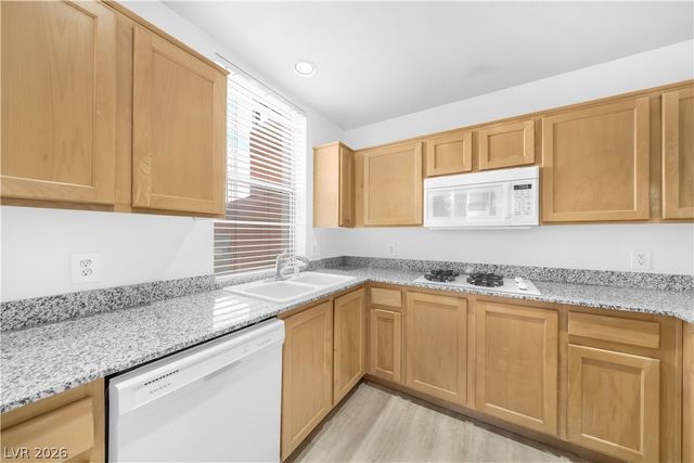 15 East Agate Avenue 202, Las Vegas, NV 89123