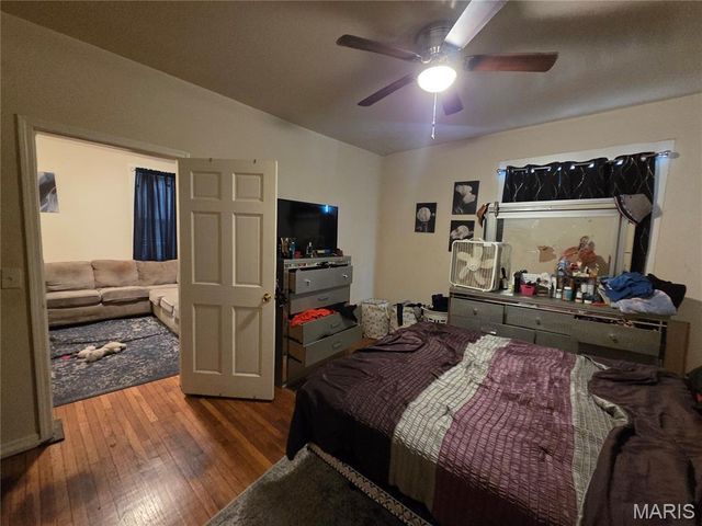 3507 Central Place, St Louis, MO 63121