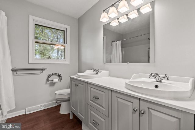 3511 VILLAGE RD, Dover, PA 17315