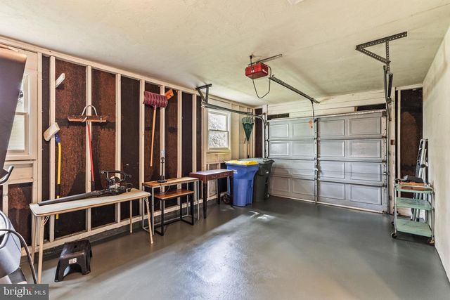 3511 VILLAGE RD, Dover, PA 17315