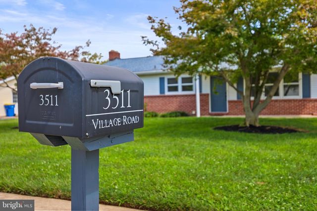 3511 VILLAGE RD, Dover, PA 17315