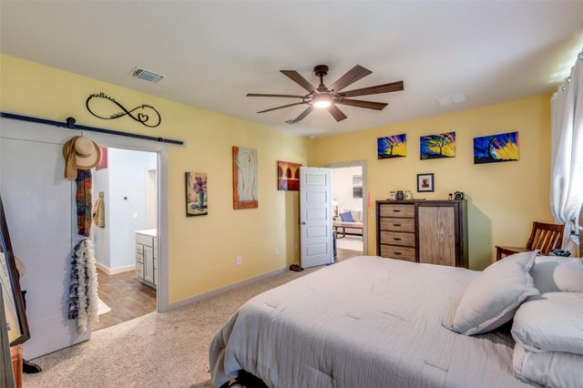 822 Pease River WAY, Hutto, TX 78634