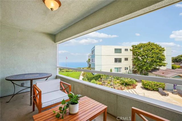 645 Paseo De La Playa 201, Redondo Beach, CA 90277