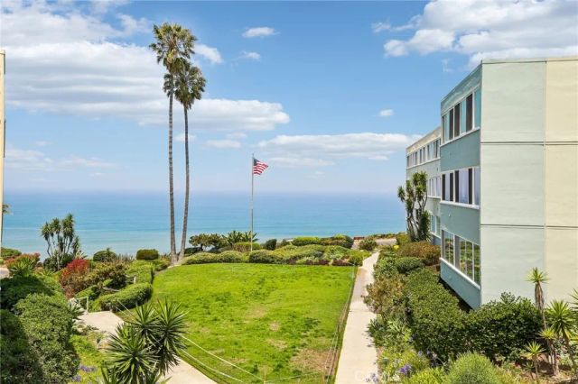 645 Paseo De La Playa 201, Redondo Beach, CA 90277