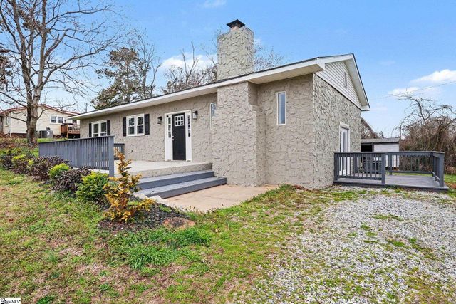 2822 Carolina Country Club Road, Spartanburg, SC 29306