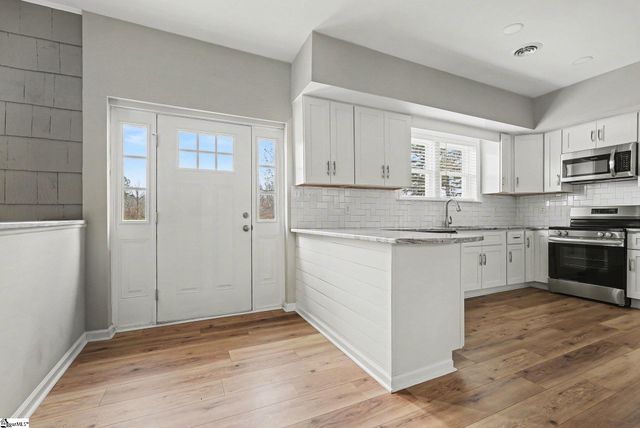 2822 Carolina Country Club Road, Spartanburg, SC 29306