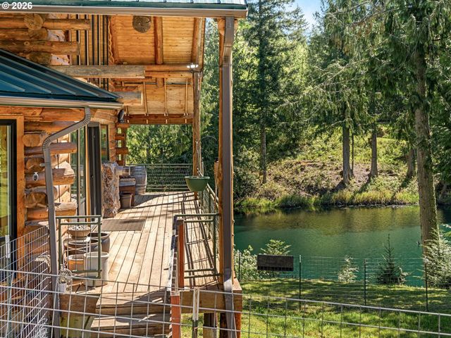 38342 S SAWTELL Rd, Molalla, OR 97038