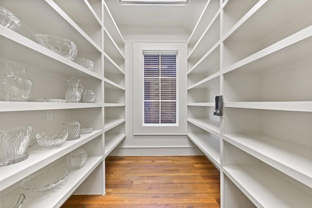 2208 Butler Drive, Friendswood, TX 77546