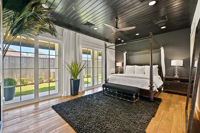2208 Butler Drive, Friendswood, TX 77546
