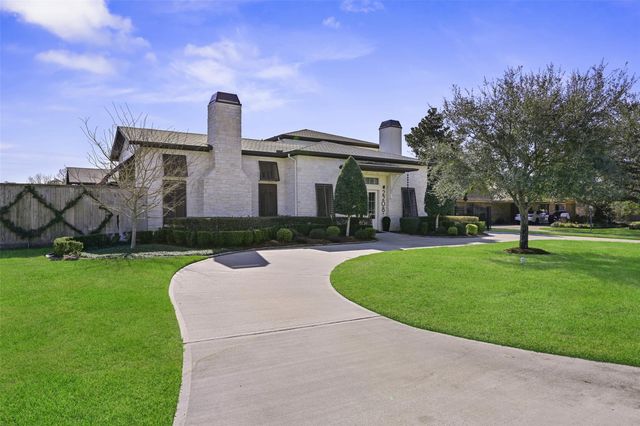 2208 Butler Drive, Friendswood, TX 77546