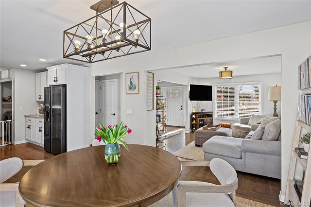 19 Raymond Avenue, Middle Island, NY 11953