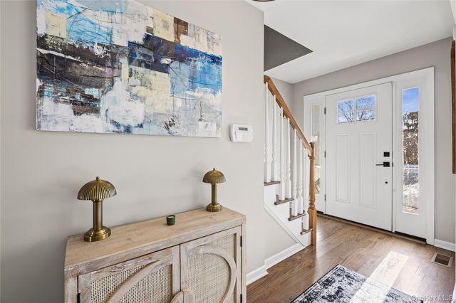 19 Raymond Avenue, Middle Island, NY 11953