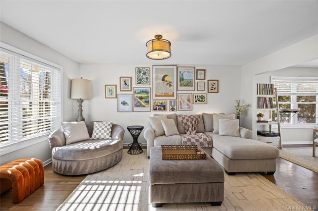 19 Raymond Avenue, Middle Island, NY 11953