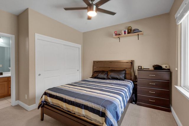 677 Stetson Dr, Oakdale, CA 95361