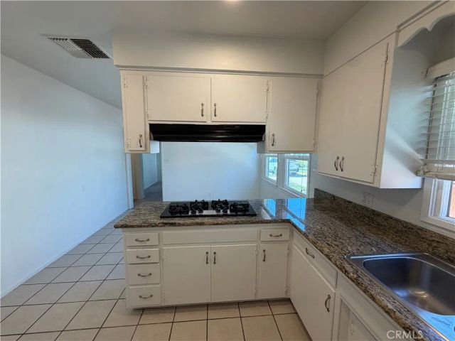 917 Campus Avenue, Redlands, CA 92374