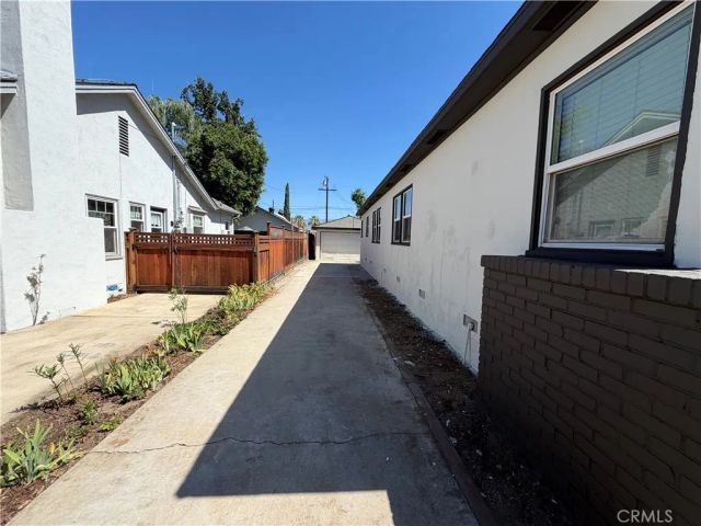 917 Campus Avenue, Redlands, CA 92374