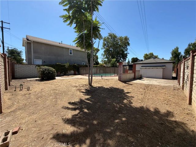 917 Campus Avenue, Redlands, CA 92374