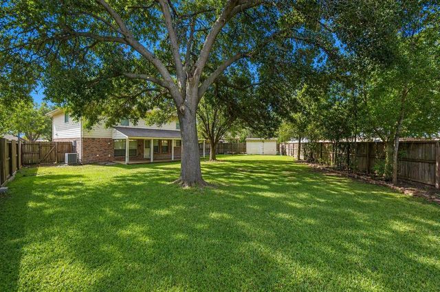 7043 Madison Trail, Houston, TX 77084