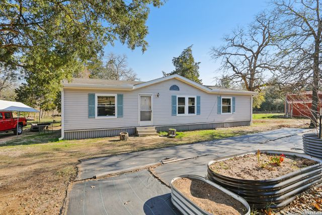 6975 Silvermine Rd, Harwood, TX 78632