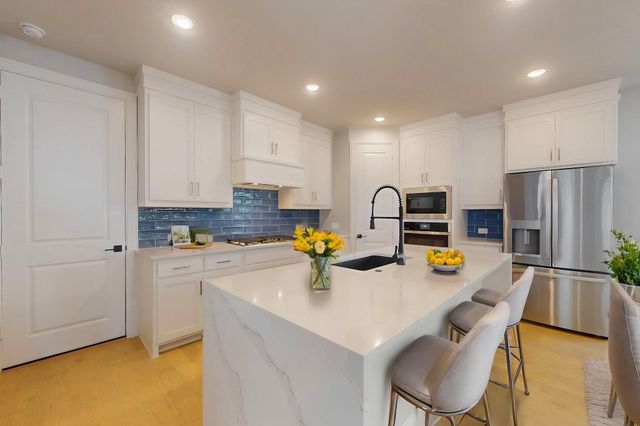 2208 Fairwater Mews, Rowlett, TX 75088