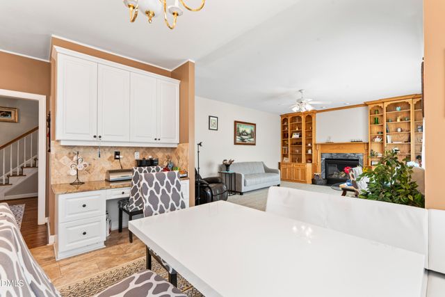 1224 Tartarian Trail, Apex, NC 27502