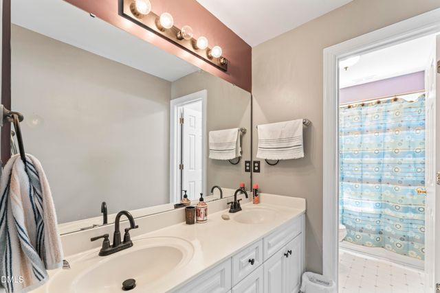 1224 Tartarian Trail, Apex, NC 27502