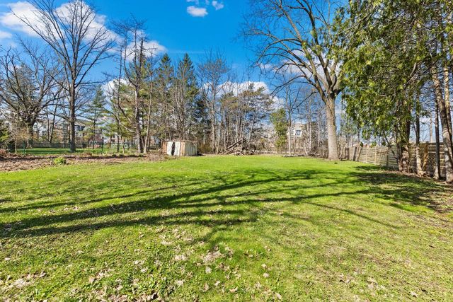 8727 Kildeer COURT, Brown Deer, WI 53209