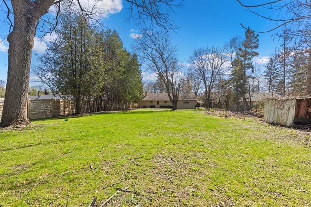 8727 Kildeer COURT, Brown Deer, WI 53209